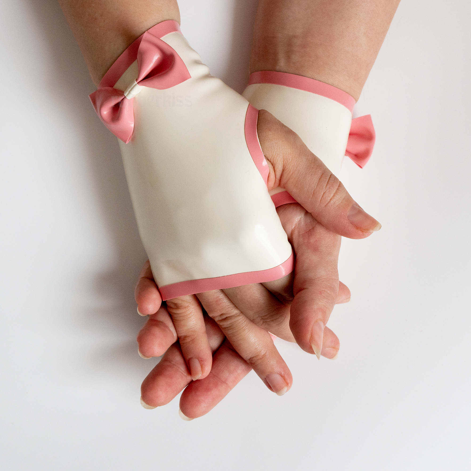 Latex Half Gloves with Small Bows